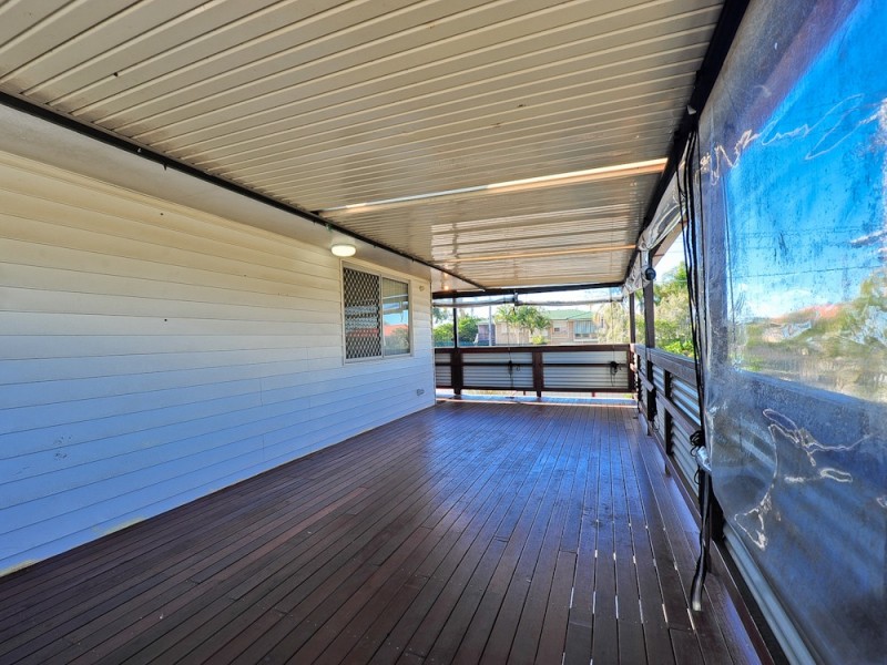 215 Maine Road, Clontarf QLD 4019