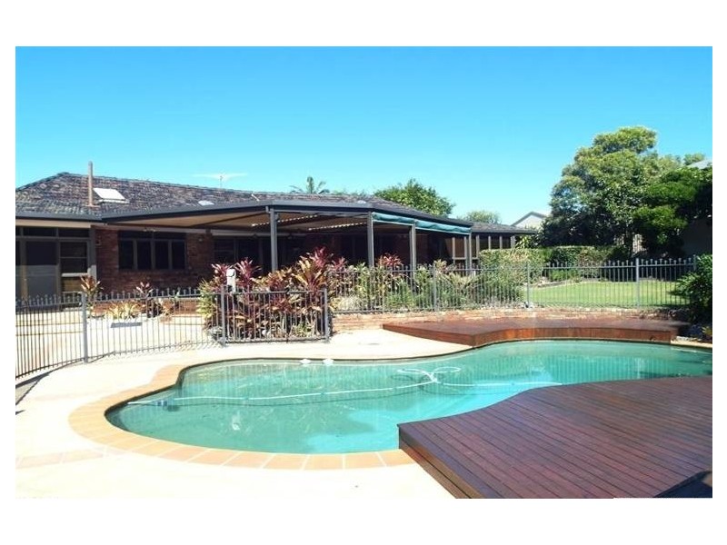 14 Cinnamon Court, Redcliffe QLD 4020