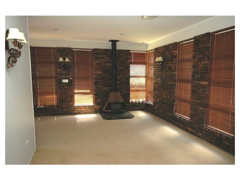 14 Cinnamon Court, Redcliffe QLD 4020