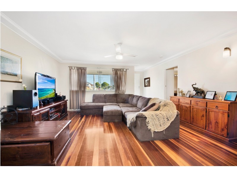 6 Maine Road, Clontarf QLD 4019