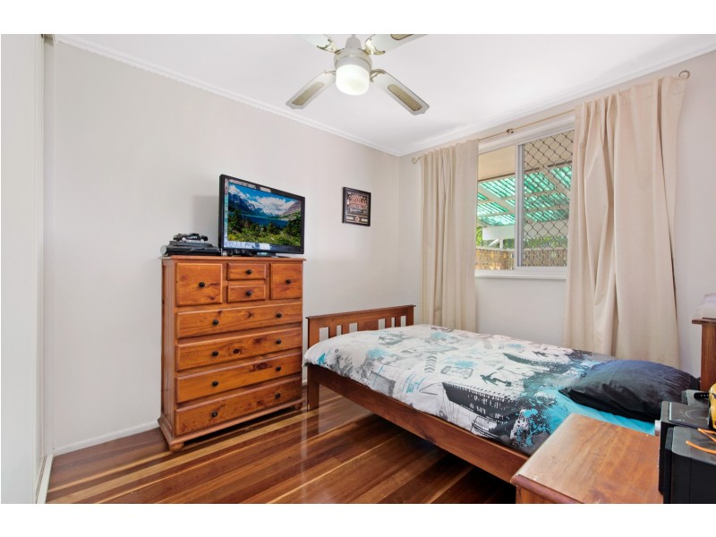 6 Maine Road, Clontarf QLD 4019