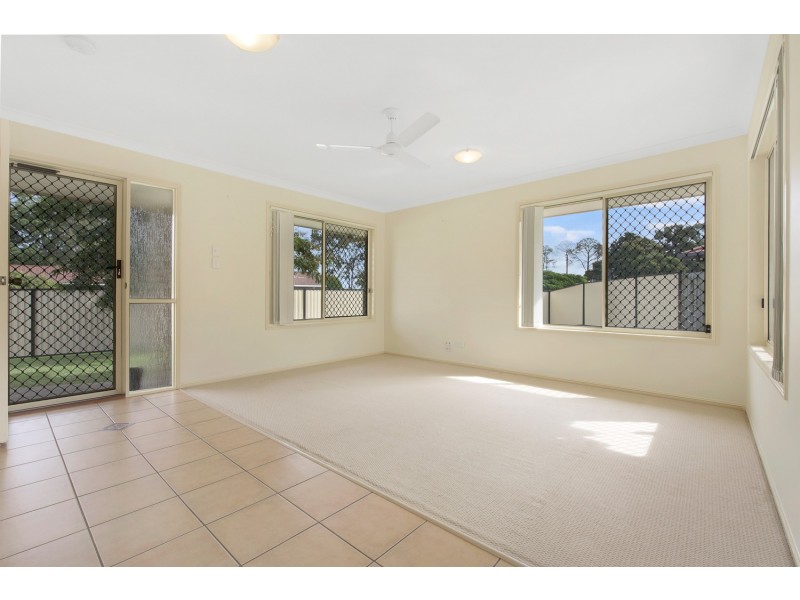 19 Cambridge Street, Rothwell QLD 4022