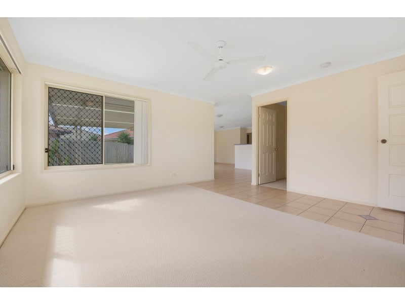 19 Cambridge Street, Rothwell QLD 4022