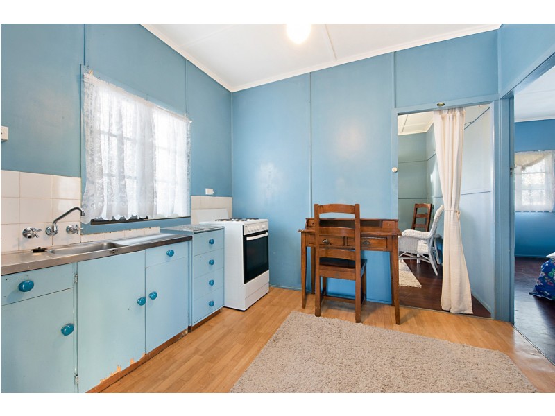 13 Greenup Street, Redcliffe QLD 4020