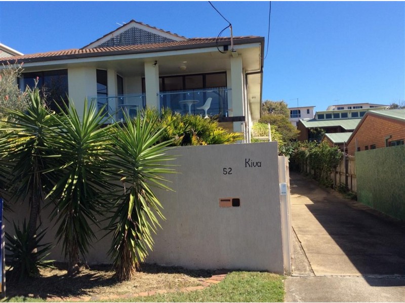 52 Gayundah Esplanade, Woody Point QLD 4019