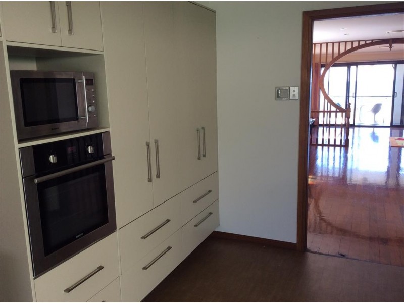 52 Gayundah Esplanade, Woody Point QLD 4019
