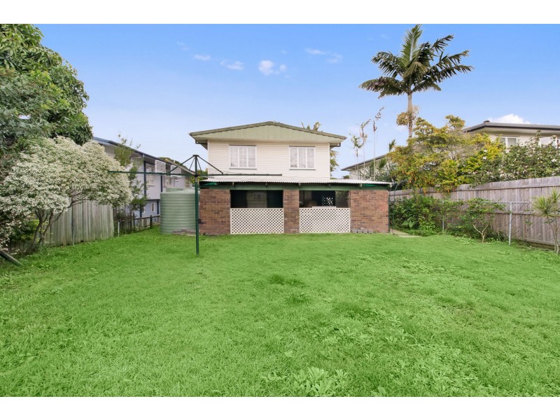 32 Ewan Street, Margate QLD 4019