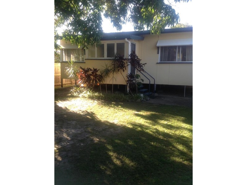 34 Hardiman Street, Woody Point QLD 4019