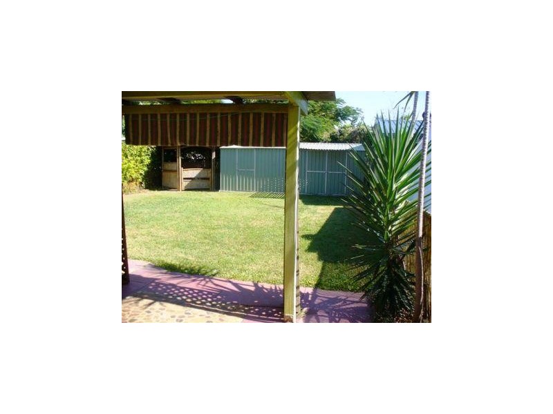 51 McLennan Street, Woody Point QLD 4019