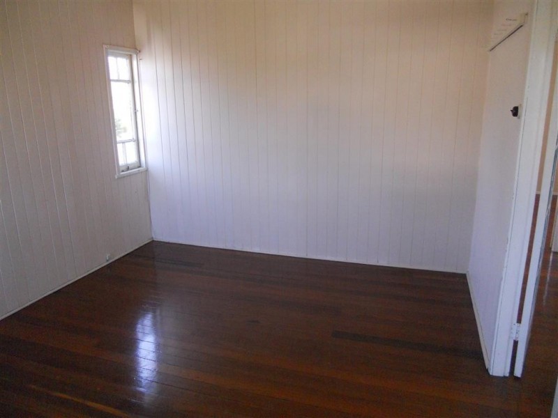 82 Ellen Street, Woody Point QLD 4019
