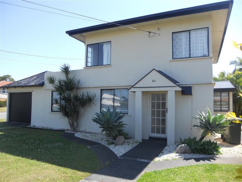 82 Ellen Street, Woody Point QLD 4019