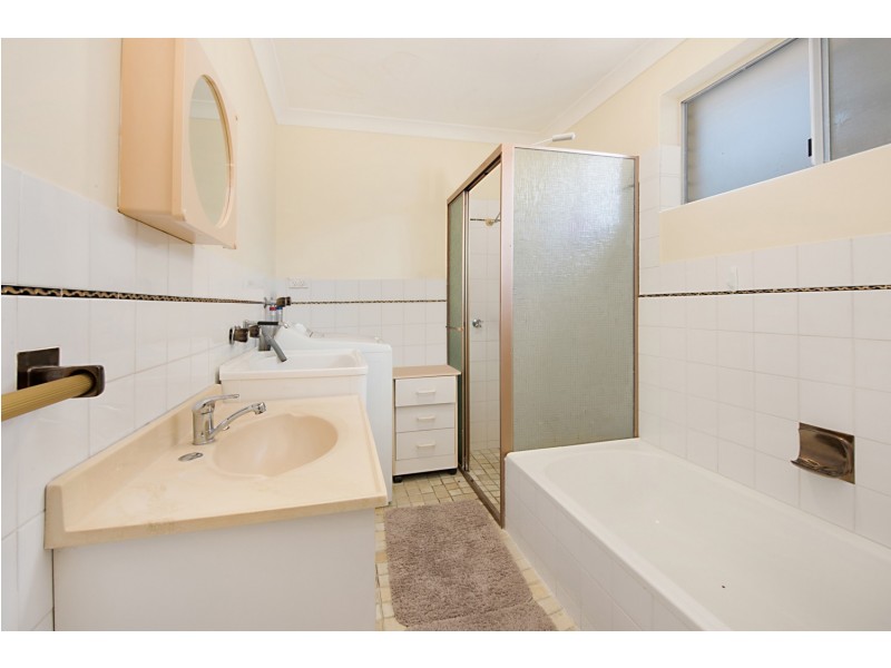 6/32 Georgina Street, Woody Point QLD 4019
