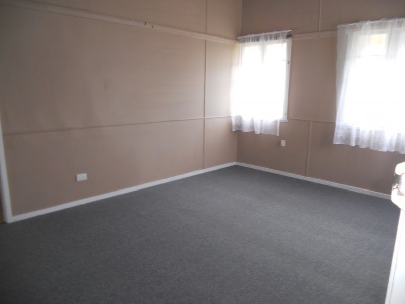 5 Eversleigh  Road, Scarborough QLD 4020