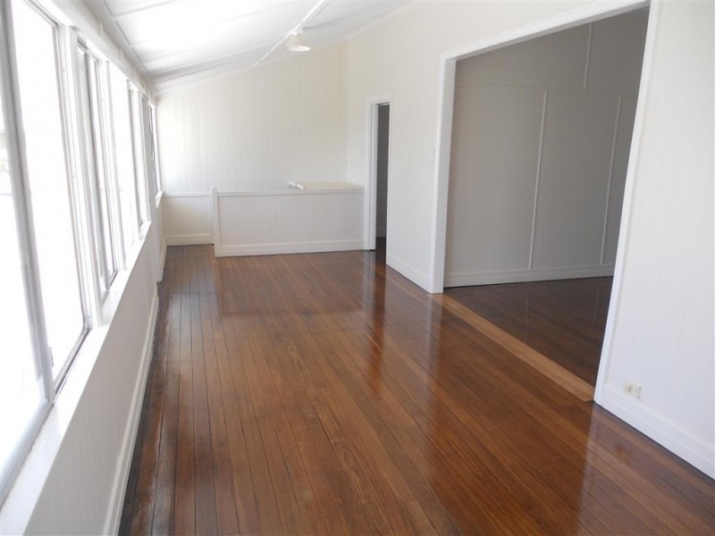 50 whytecliffe Parade, Woody Point QLD 4019