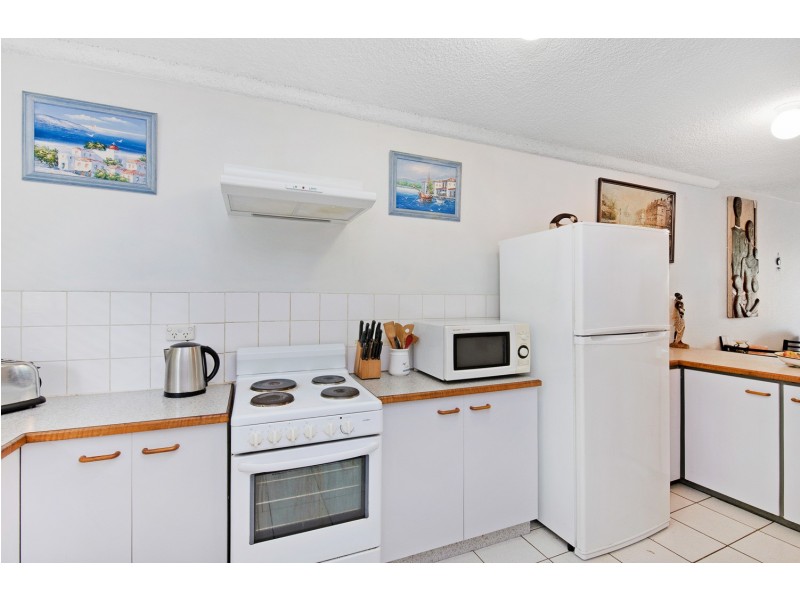 3/10 Kate Street, Woody Point QLD 4019
