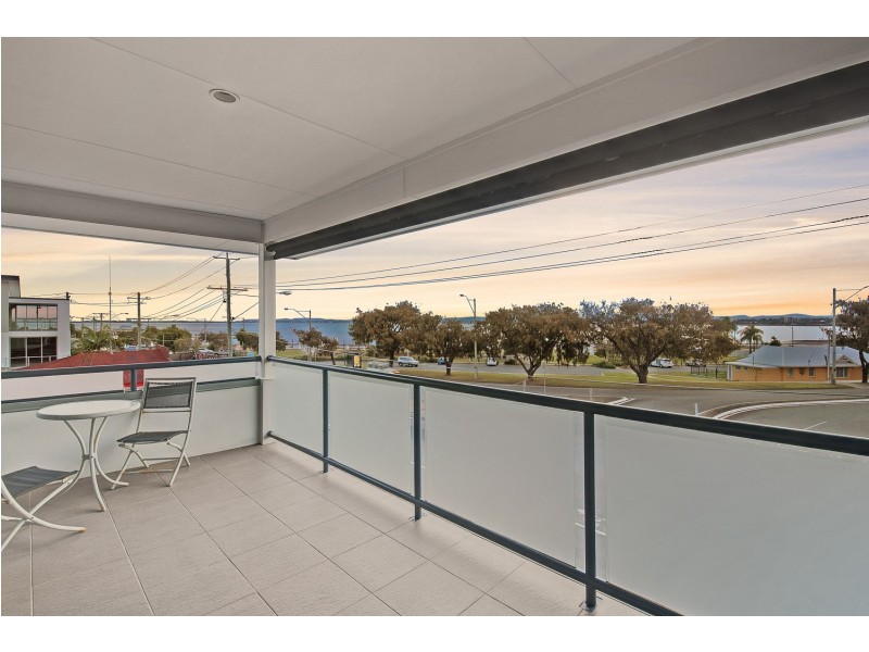 60 Oxley Avenue, Woody Point QLD 4019