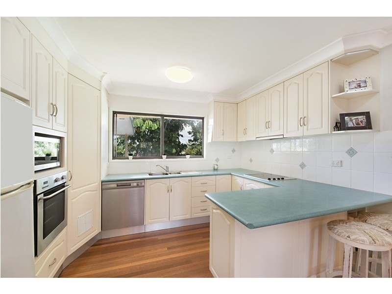 327 Elizabeth Avenue, Clontarf QLD 4019