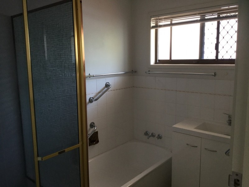 114 King Street, Woody Point QLD 4019