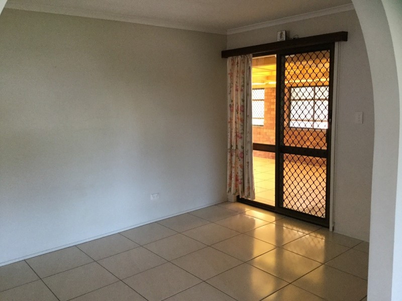 114 King Street, Woody Point QLD 4019