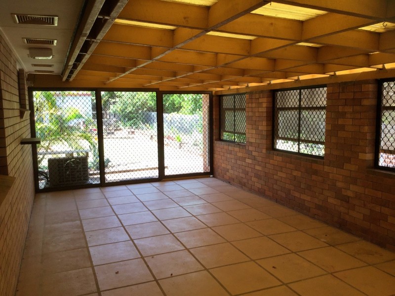 114 King Street, Woody Point QLD 4019