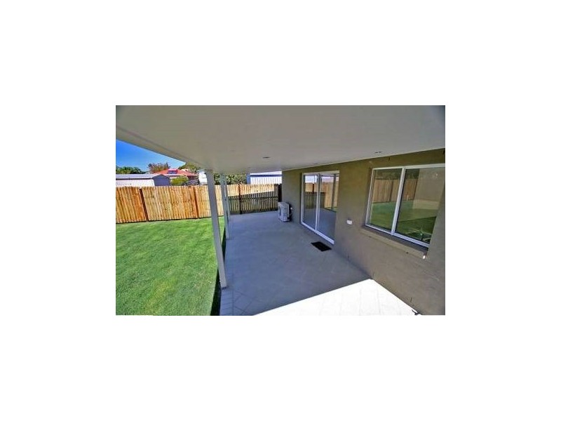17 Yacht Street, Clontarf QLD 4019