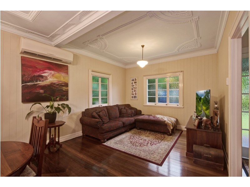 15 Lucas Street, Scarborough QLD 4020