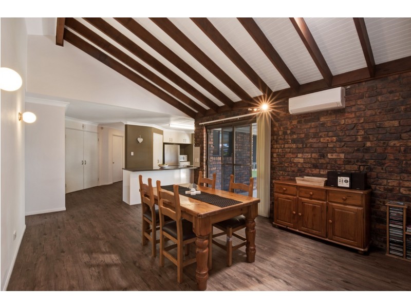 18 Cheshire Street, Kippa-ring QLD 4021