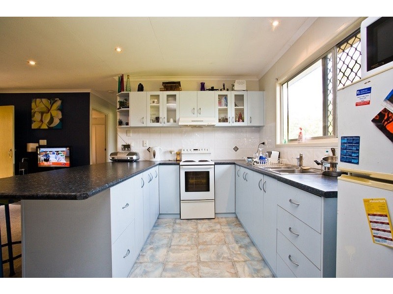 38 Essey Street, Clontarf QLD 4019