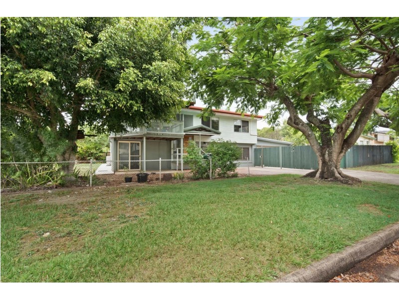 93 Laura Street, Clontarf QLD 4019