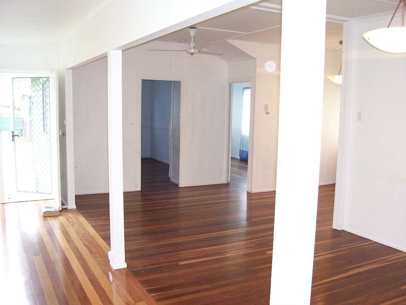 2 Dodds Street, Margate QLD 4019