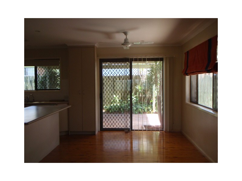 124 Elizabeth Avenue, Clontarf QLD 4019