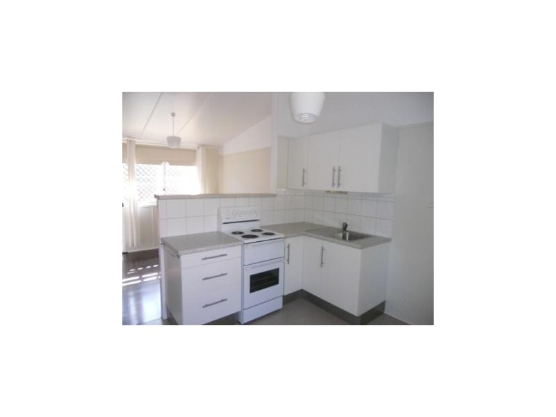 1/68 Deans Street, Margate QLD 4019