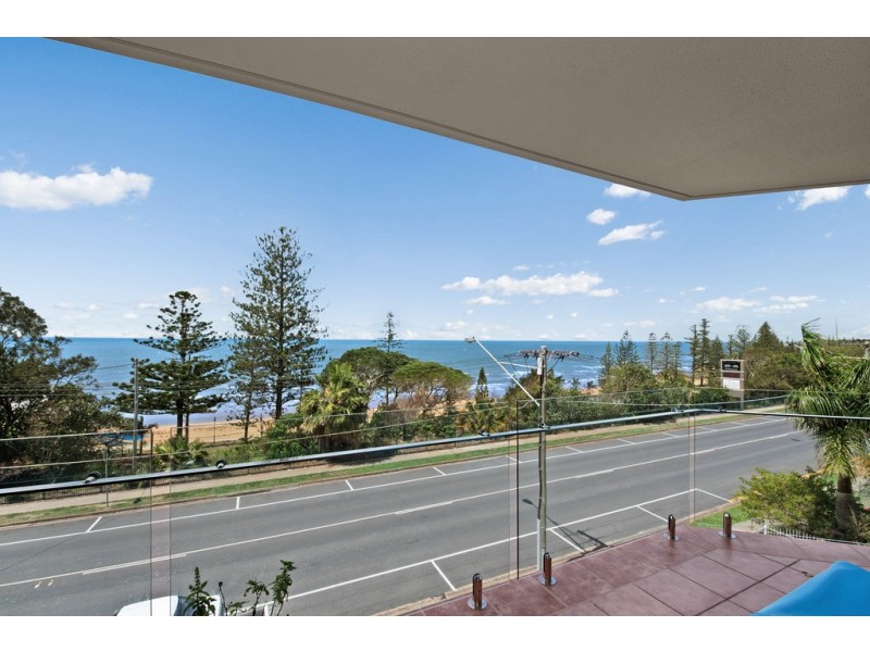 8/69 Marine Parade, Redcliffe QLD 4020