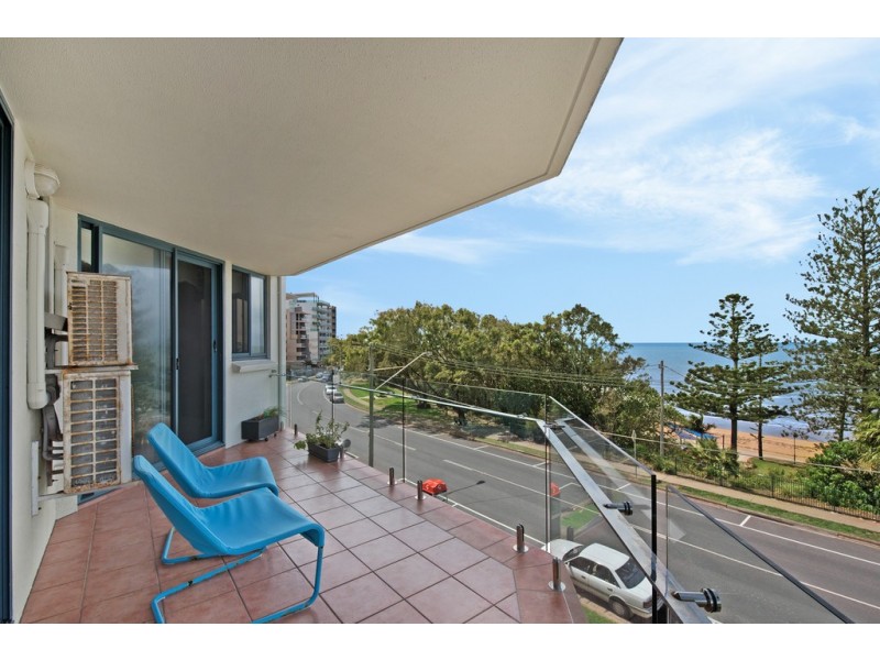 8/69 Marine Parade, Redcliffe QLD 4020