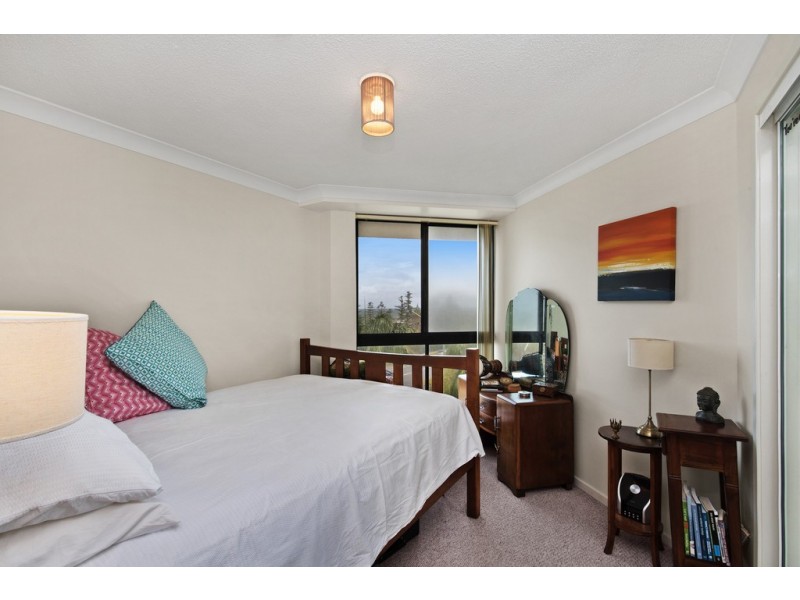 8/69 Marine Parade, Redcliffe QLD 4020