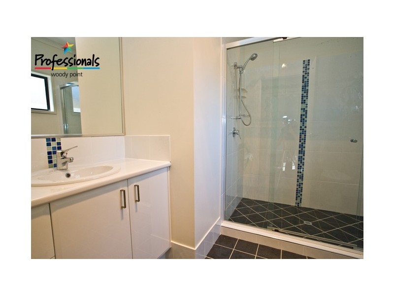 8/12 Georgina Street, Woody Point QLD 4019