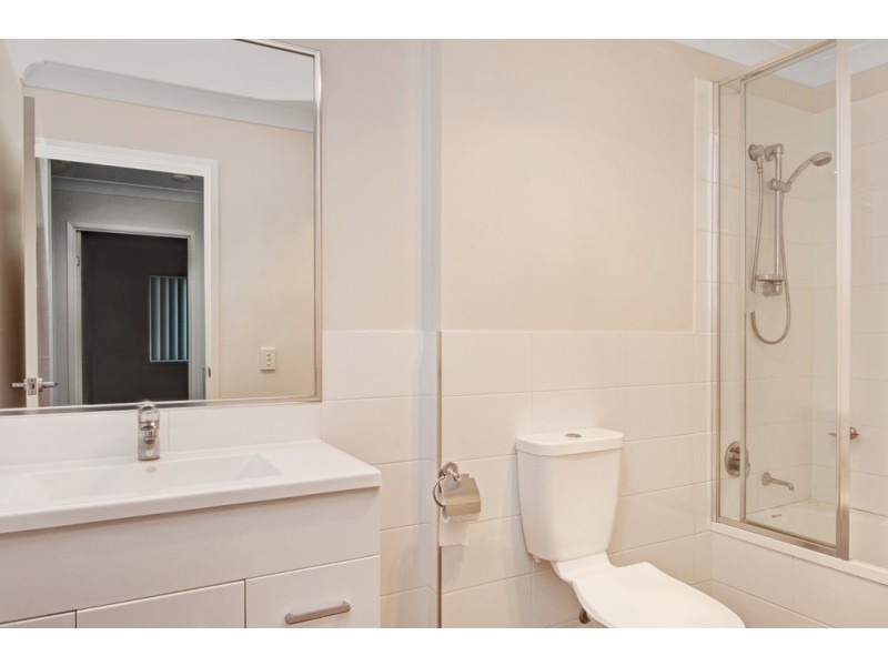 26/9 Houghton Street, Petrie QLD 4502