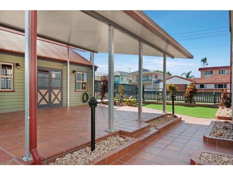 125 Flinders Parade, Scarborough QLD 4020
