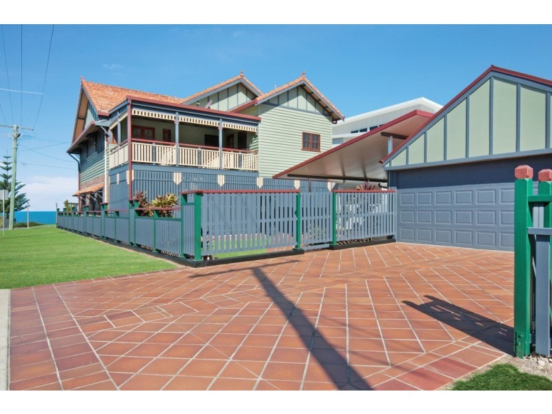 125 Flinders Parade, Scarborough QLD 4020
