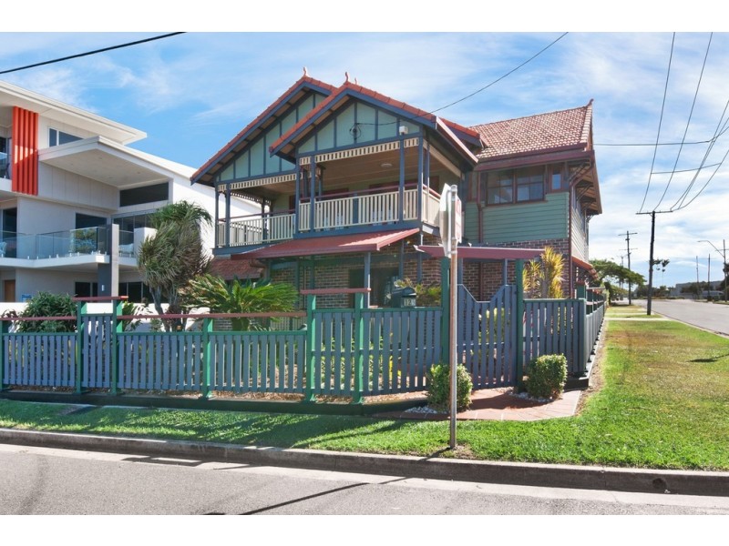 125 Flinders Parade, Scarborough QLD 4020