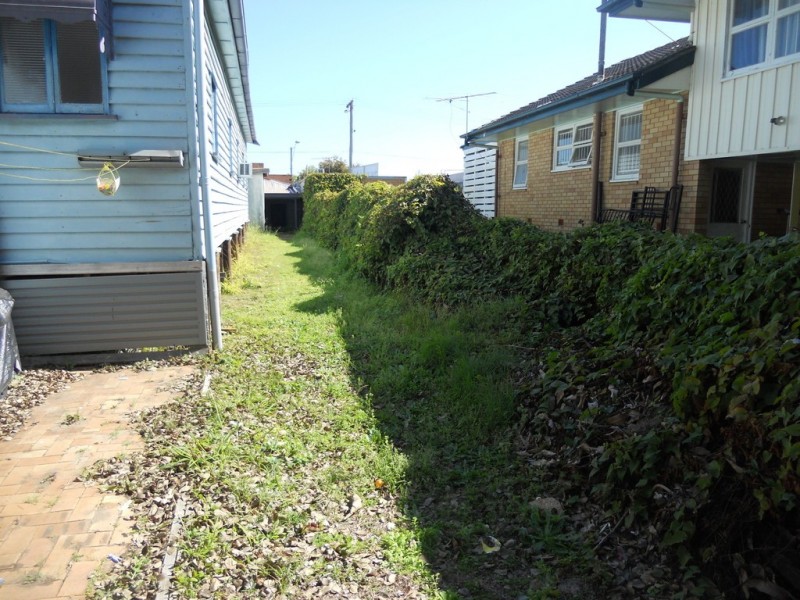 23 Lilla St, Woody Point QLD 4019
