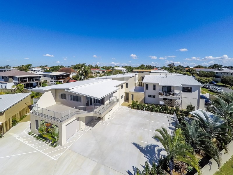 10/133 Prince Edward Parade, Scarborough QLD 4020