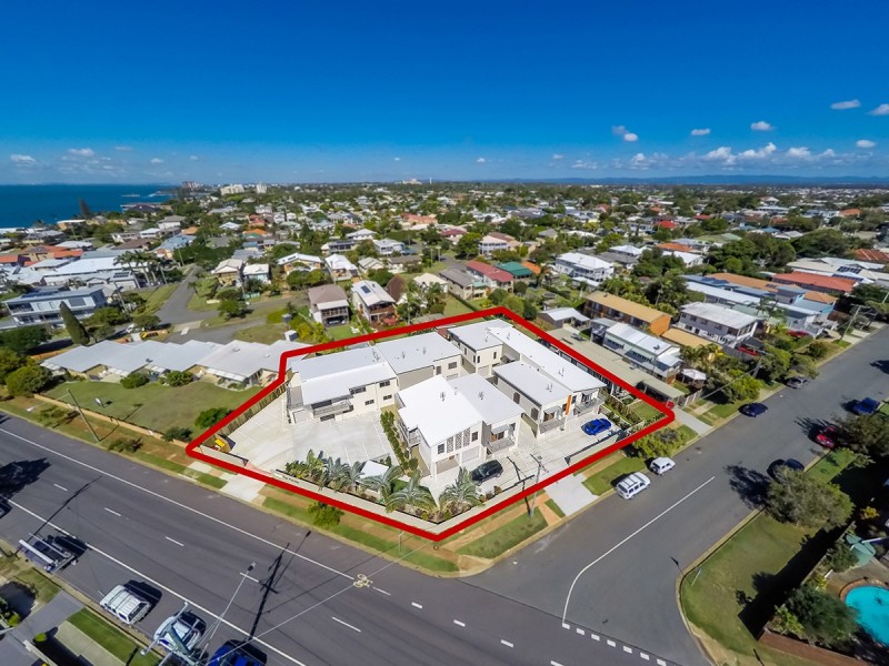 10/133 Prince Edward Parade, Scarborough QLD 4020