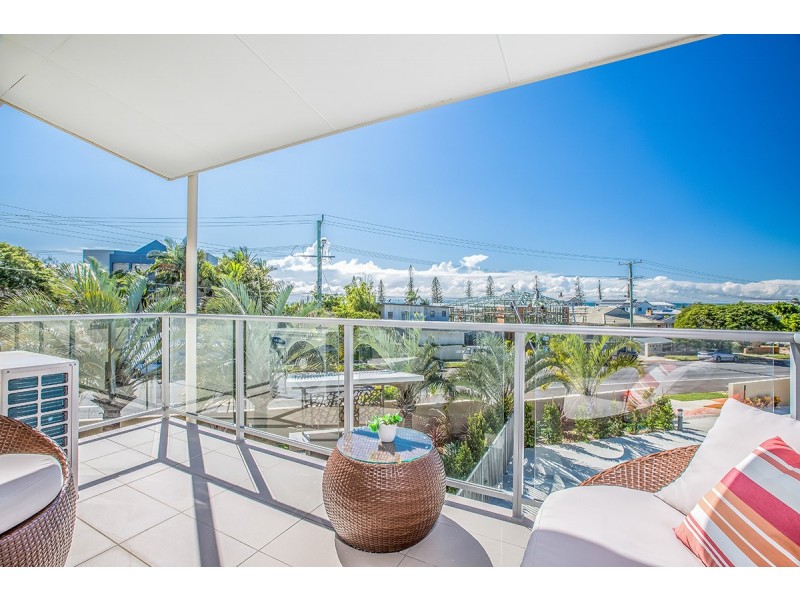 10/133 Prince Edward Parade, Scarborough QLD 4020