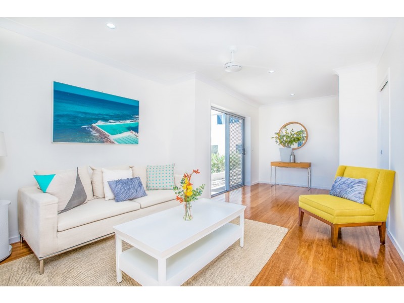 10/133 Prince Edward Parade, Scarborough QLD 4020