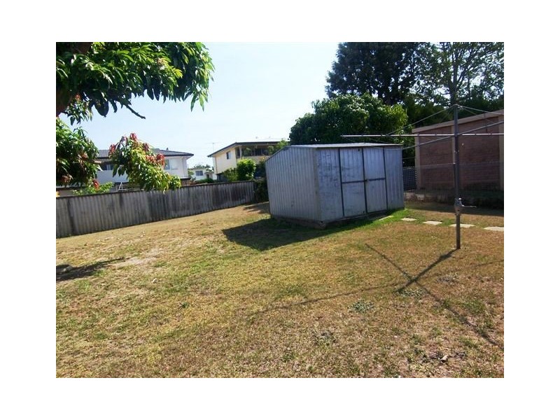 7 Waterton Street, Clontarf QLD 4019
