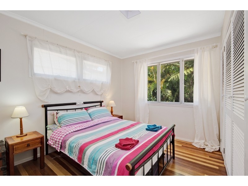 56 Pownall Crescent, Margate QLD 4019