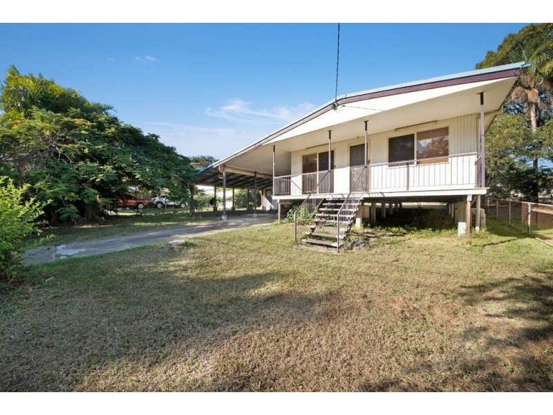 3 Pownall Crescent, Margate QLD 4019