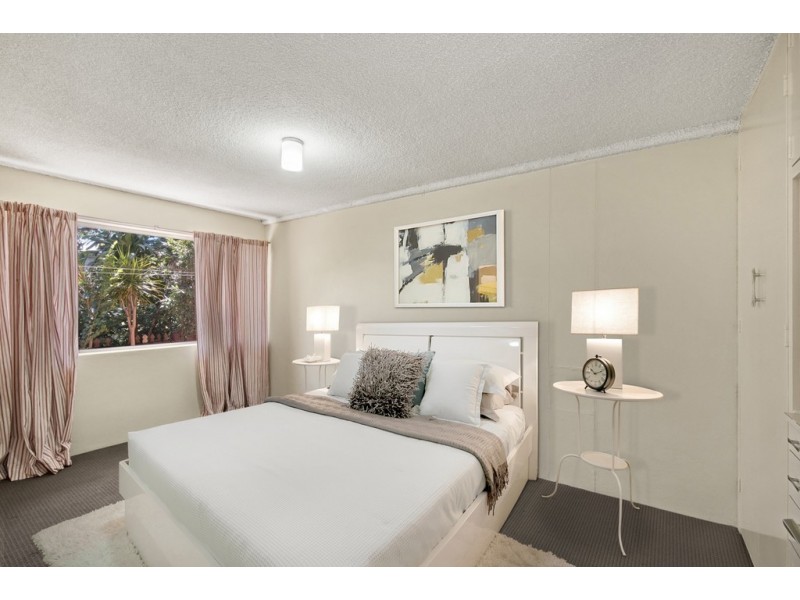 1/10 Kate Street, Woody Point QLD 4019