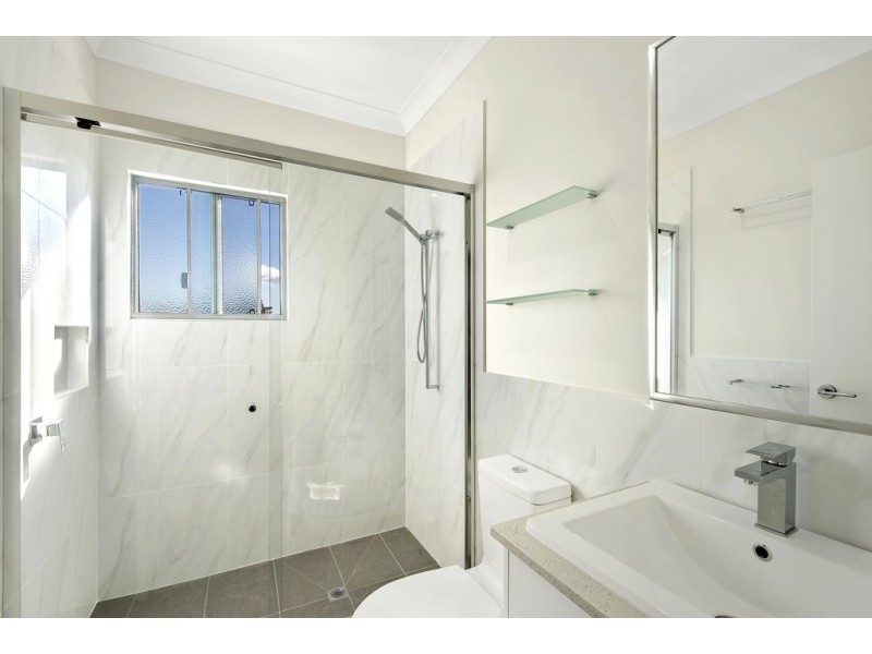 8/2 Manley Street, Redcliffe QLD 4020